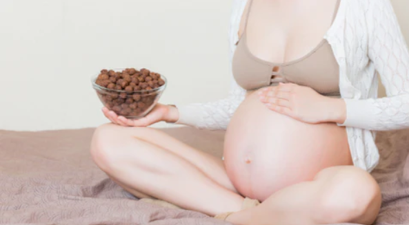 When Do Pregnancy Symptoms/Cravings Start?