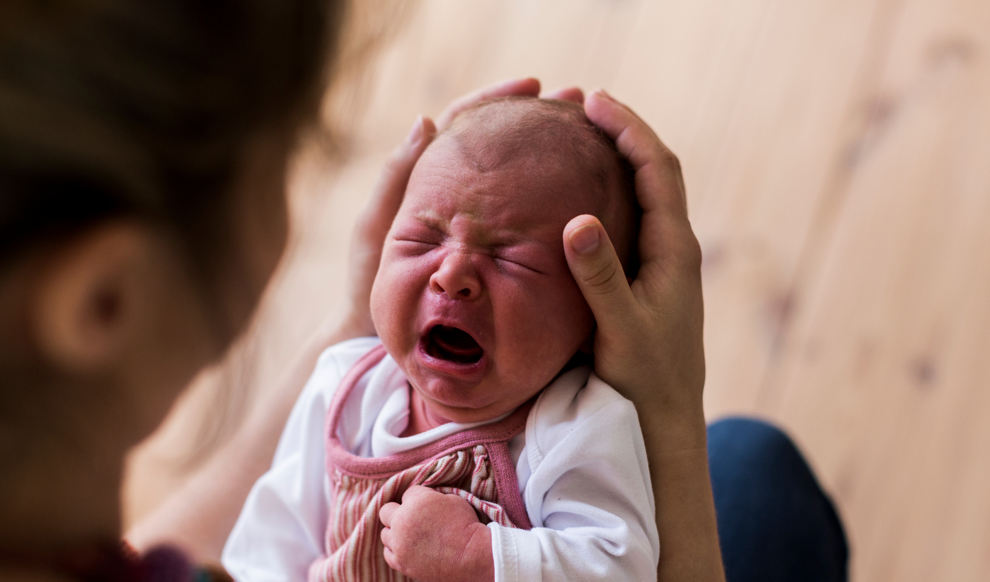 A parent’s guide to reducing crying in newborns